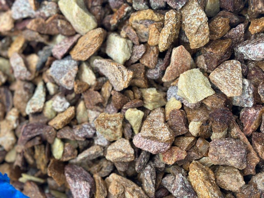 Златолит персиковый декоративная каменная крошка купить в Югорске