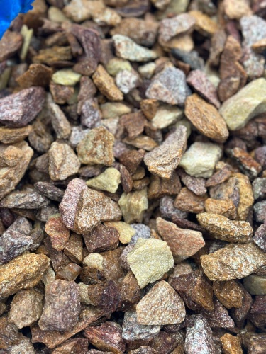 Златолит персиковый декоративная каменная крошка купить в Югорске