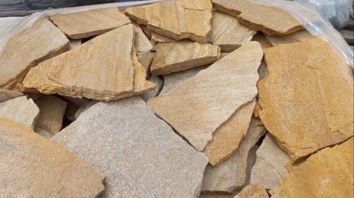 Плитняк златолит жёлтый для цоколя купить в Югорске