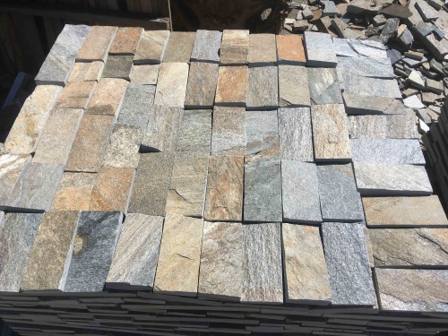 Плитка пилёная златолит Уральский для цоколя, отмостки купить в Югорске