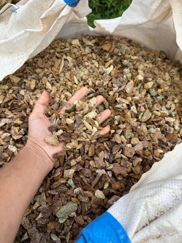 Златолит персиковый декоративная каменная крошка купить в Югорске