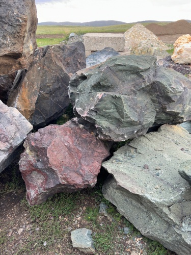 Камни для ландшафтного дизайна зелёные 10-60 килограмм купить в Югорске