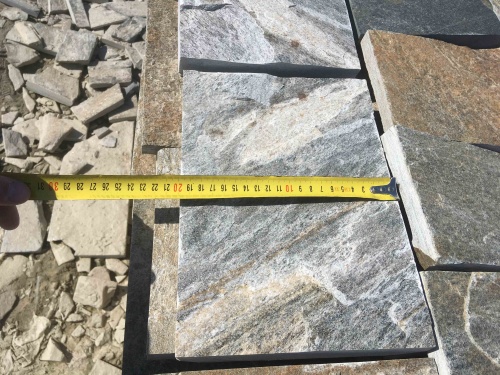 Плитка пилёная златолит Уральский для цоколя, отмостки купить в Югорске