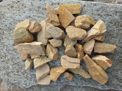 Златолит жёлтый декоративная каменная крошка купить в Югорске